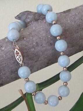 14K Gold and Jade Bracelet